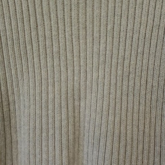 Women's Cable Knit Sweater XL Grey Liz Claiborne V-Neck Button detail EXC - Picture 8 of 9